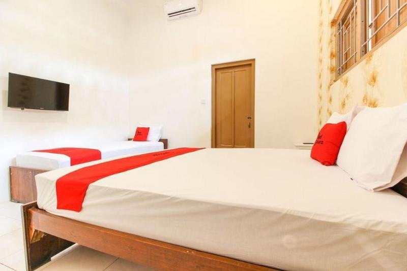 Reddoorz Near Rs Sarjito Yogyakarta Hotel Exterior foto